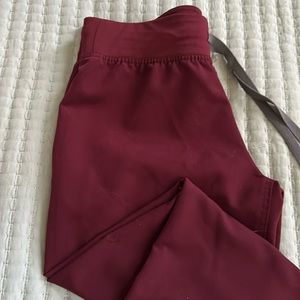 Xs Figs Livingston scrub bottom in wine.